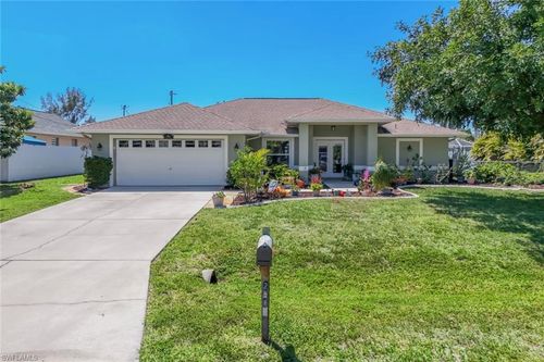 2004 Se 8th Ave, Cape Coral, FL, 33990-2368 | Card Image