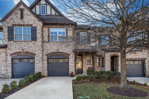 2017 Bungalow Dr, Thompsons Station, TN, 37179-2500 | Card Image