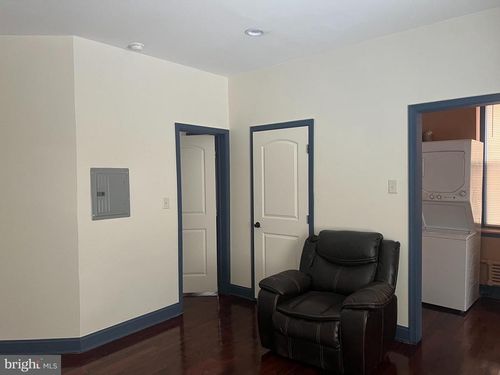 1-4604 Baltimore Ave, PHILADELPHIA, PA, 19143-6604 | Card Image