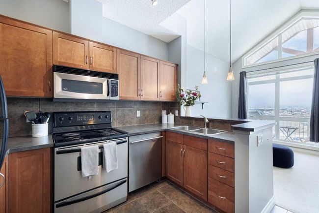 13 - 145 Rockyledge View Nw, Home with 2 bedrooms, 2 bathrooms and 1 parking in Calgary AB | Image 10