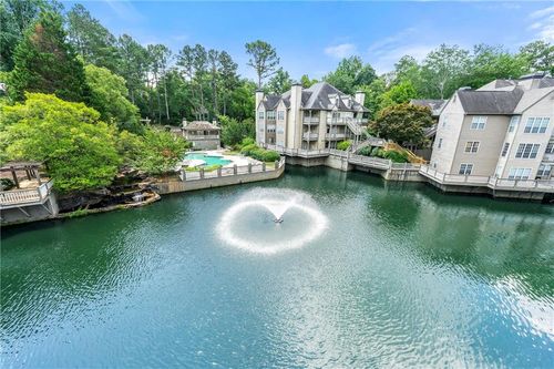 610 Mill Pond Dr Se, Smyrna, GA, 30082-3813 | Card Image