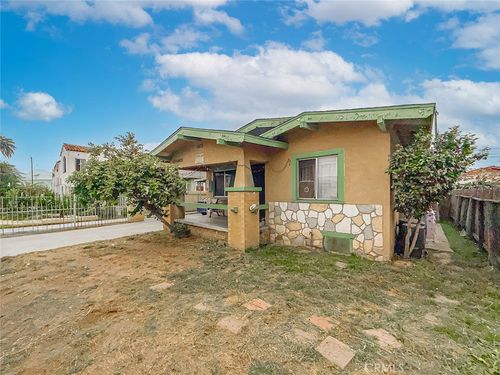 1403 Lemon Ave, Long Beach, CA, 90813-2129 | Card Image