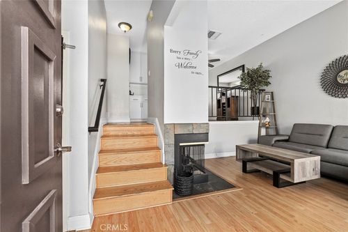 3-27614 Nugget Dr, Canyon Country, CA, 91387 | Card Image