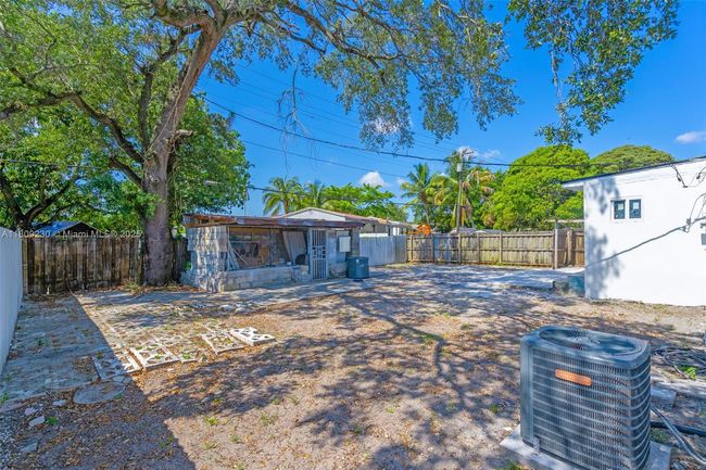 1246 Sharazad Blvd, House other with 3 bedrooms, 2 bathrooms and null parking in Opa-Locka FL | Image 25