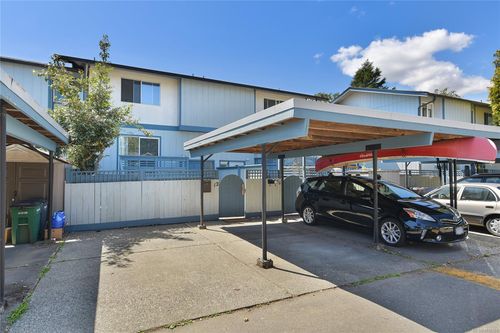 12-3987 Gordon Head Rd, Victoria, BC, V8N3X5 | Card Image