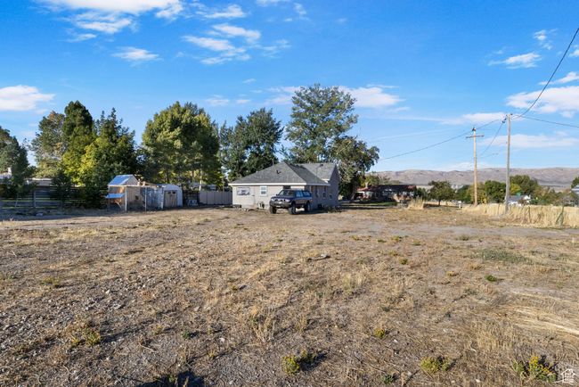 180 N 200 E, House other with 3 bedrooms, 1 bathrooms and 10 parking in Mona UT | Image 27