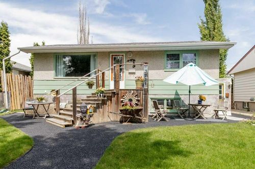 3734 46 Street, Red Deer, AB, T4N1L6 | Card Image