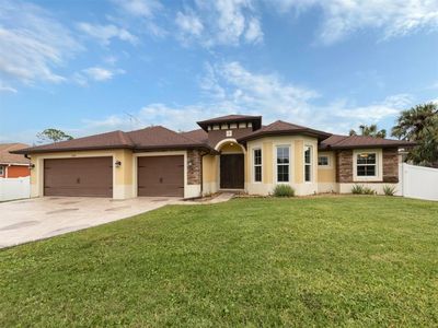 2758 Morrietta Lane, House other with 3 bedrooms, 2 bathrooms and null parking in North Port FL | Image 2