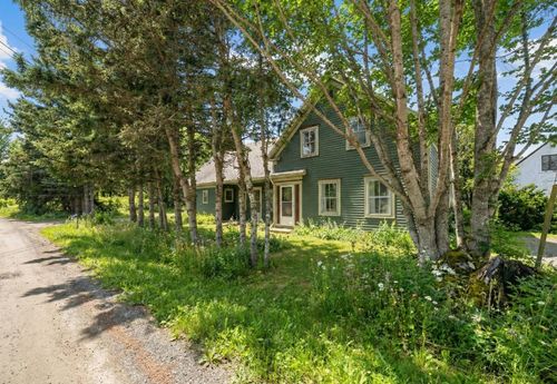 8671 Highway 2, Great Village, NS, B0M1L0 | Card Image