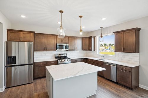 5956 Upper 179th St W, Lakeville, MN, 55044-5088 | Card Image