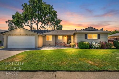 2108 56th Avenue, Sacramento, CA, 95822 | Card Image