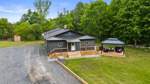 16509 Cedarvale Rd, Newington, ON, K0C1Y0 | Card Image