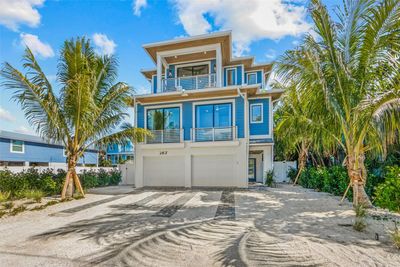 2407 Avenue C, House other with 7 bedrooms, 6 bathrooms and null parking in Bradenton Beach FL | Image 1