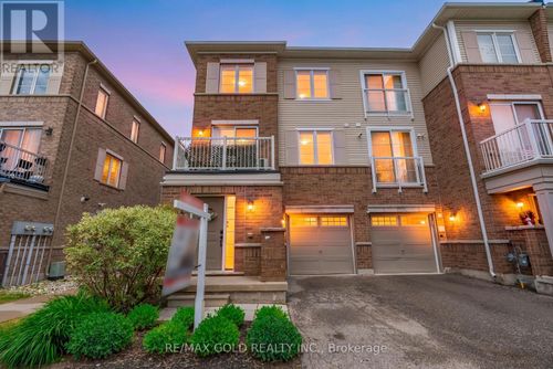 128-165 Hampshire Way, Milton, ON, L9T8M7 | Card Image