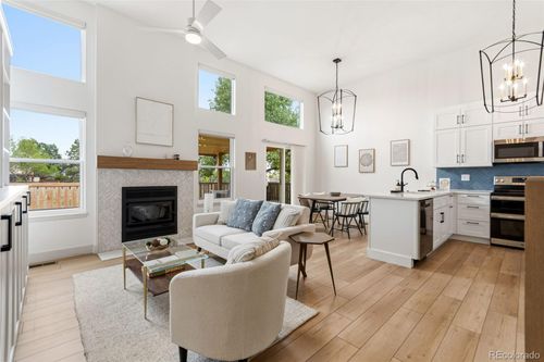 577 Vinewood Ct, Highlands Ranch, CO, 80126-2712 | Card Image