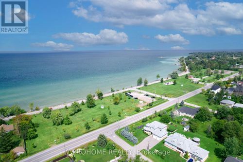 10 Joel Avenue, Georgina (Historic Lakeshore Communities), ON, L0E1S0 | Card Image