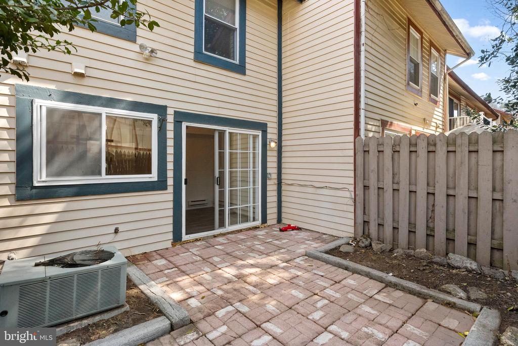 Residential in CLEMENTON 4