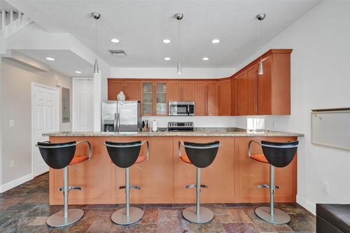 816-816 S Riverside Dr, Pompano Beach, FL, 33062-6200 | Card Image