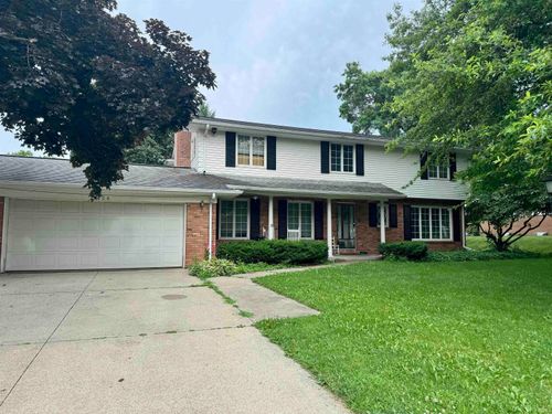 5434 Raleigh Dr, South Bend, IN, 46614-6040 | Card Image