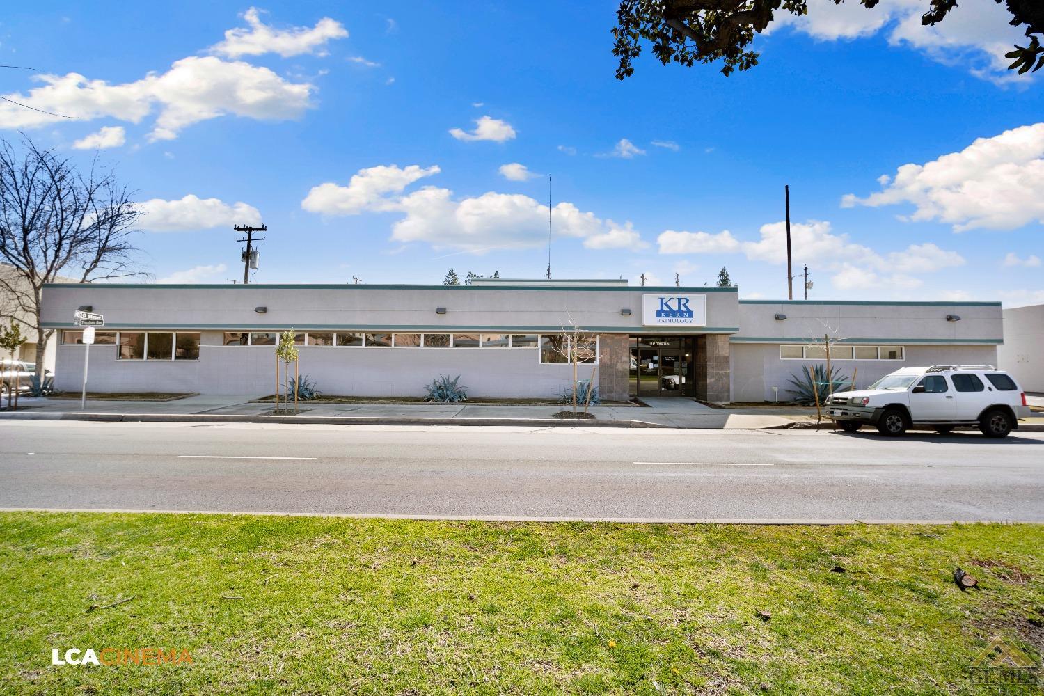 1817 Truxtun Ave, Bakersfield, CA 93301-5008