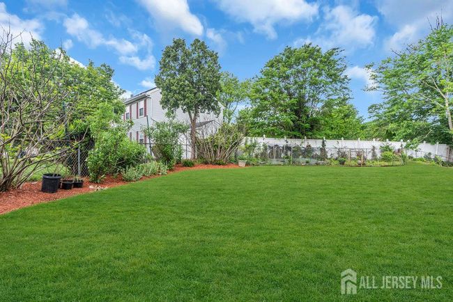 51 Sturbridge Dr, House other with 5 bedrooms, 4 bathrooms and null parking in Piscataway NJ | Image 63