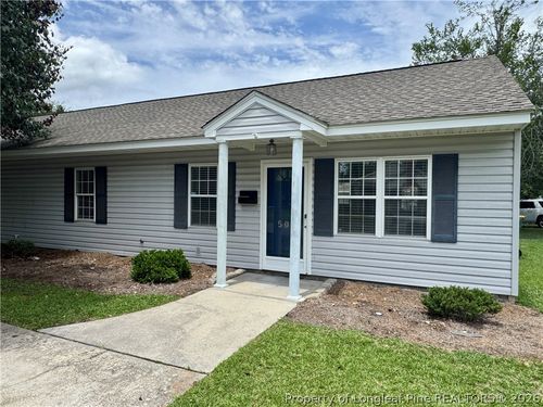 503 E 18th St, Lumberton, NC, 28358-4065 | Card Image