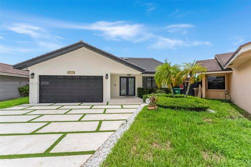 14531 Sw 111th Ter, Miami, FL, 33186-6697 | Card Image