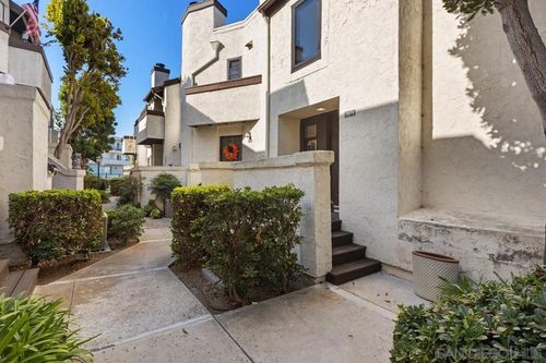 3974 Voltaire St, San Diego, CA, 92107-1844 | Card Image