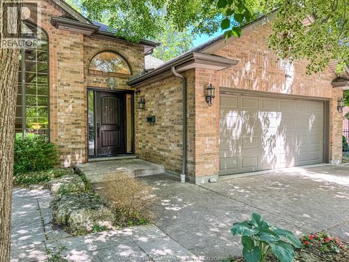 1950 Randolph Ave, Windsor, ON, N9B2W5 | Card Image