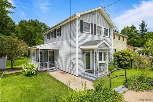 6940 Versailles Rd, Derby, NY, 14047-9799 | Card Image
