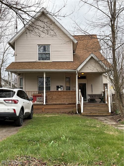 1916 4th St Se, Canton, OH, 44707-3024 | Card Image