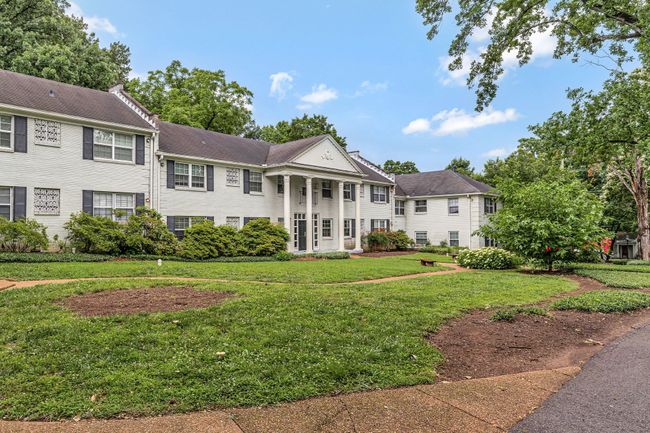 422 Bowling Ave, Condo with 2 bedrooms, 1 bathrooms and 1 parking in Nashville TN | Image 28