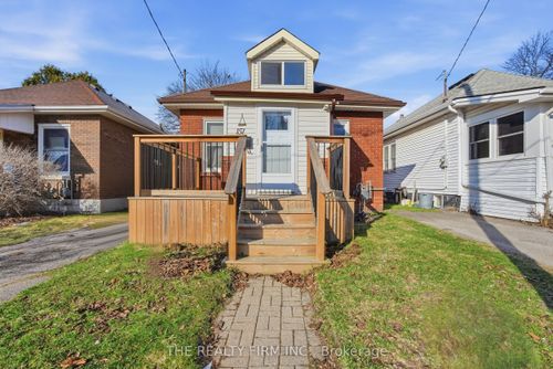 151 Brisbin Street, London East, ON, N5Z2M2 | Card Image