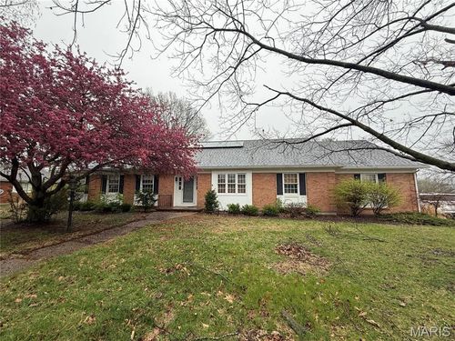 115 Sharon Dr, Montgomery City, MO, 63361-2106 | Card Image