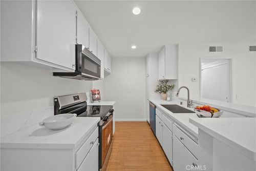 253-23515 Lyons, Valencia, CA, 91355 | Card Image