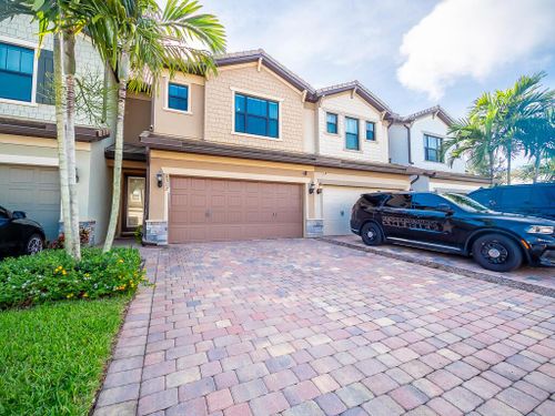 8312 Rearing Lane, Lake Worth, FL, 33467 | Card Image