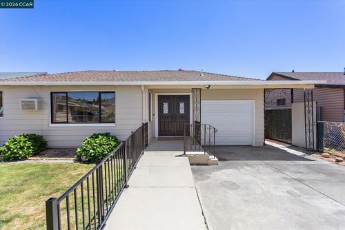 375 Carson Dr, Hayward, CA, 94544-4001 | Card Image