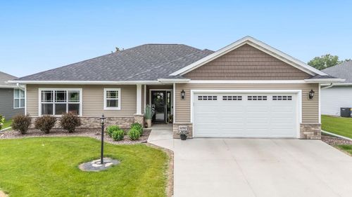 5090 N Milkweed Trail, GRAND CHUTE, WI, 54913 | Card Image