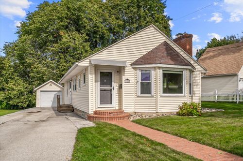 229 Parchmount Ave, Parchment, MI, 49004-1359 | Card Image