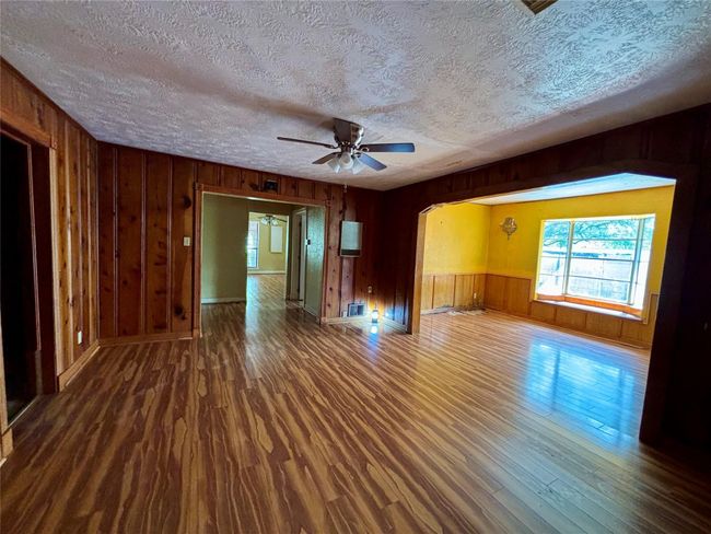 7947 Moore Rd, House other with 5 bedrooms, 4 bathrooms and 2 parking in Pearland TX | Image 8