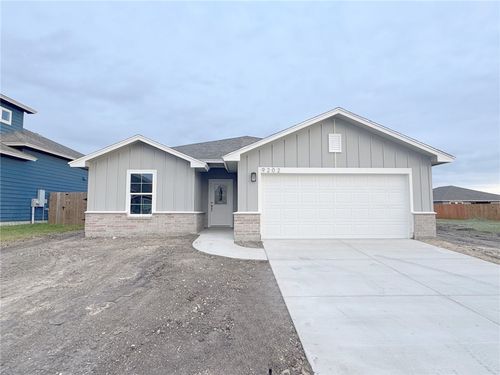 9202 Neesa Dr, Corpus Christi, TX, 78410-4004 | Card Image