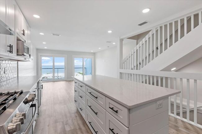 4 - 8059 W Highway 98, Townhouse with 3 bedrooms, 3 bathrooms and 2 parking in Port St. Joe FL | Image 22