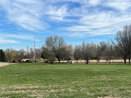 2 Stonebridge Cir, Farmington, MO, 63640 | Card Image