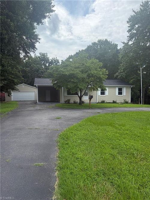 3125 Old Us Highway 29, Pelham, NC, 27311-8964 | Card Image