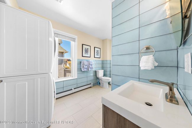 2nd Fl - 701 Asbury Avenue, Home with 3 bedrooms, 1 bathrooms and null parking in Asbury Park NJ | Image 16