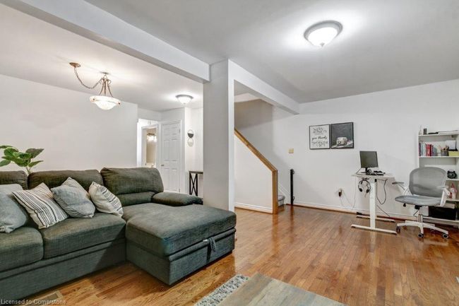 2 - 561 Princess Ave, Townhouse with 3 bedrooms, 3 bathrooms and 2 parking in London ON | Image 6