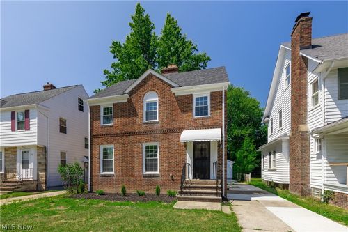 2188 Cranston Rd, University Heights, OH, 44118-3031 | Card Image