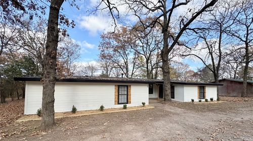 23244 E 754 Rd, Tahlequah, OK, 74464-1821 | Card Image