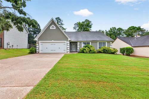 910 Prestonwood Dr, Lawrenceville, GA, 30043-4283 | Card Image