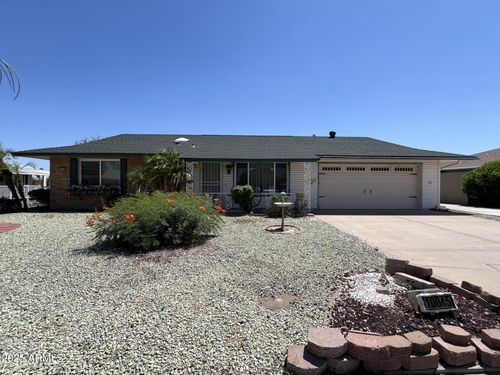 10045 W Coggins Dr, Sun City, AZ, 85351-3644 | Card Image